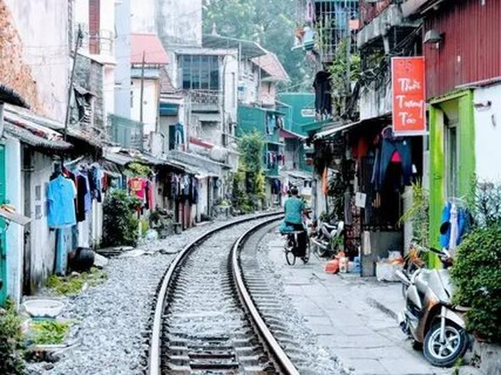 Khám phá Thế giới, Kiếm Tiền Từ Vlog: Hotspot Matrix - Người Bạn Đồng Hành